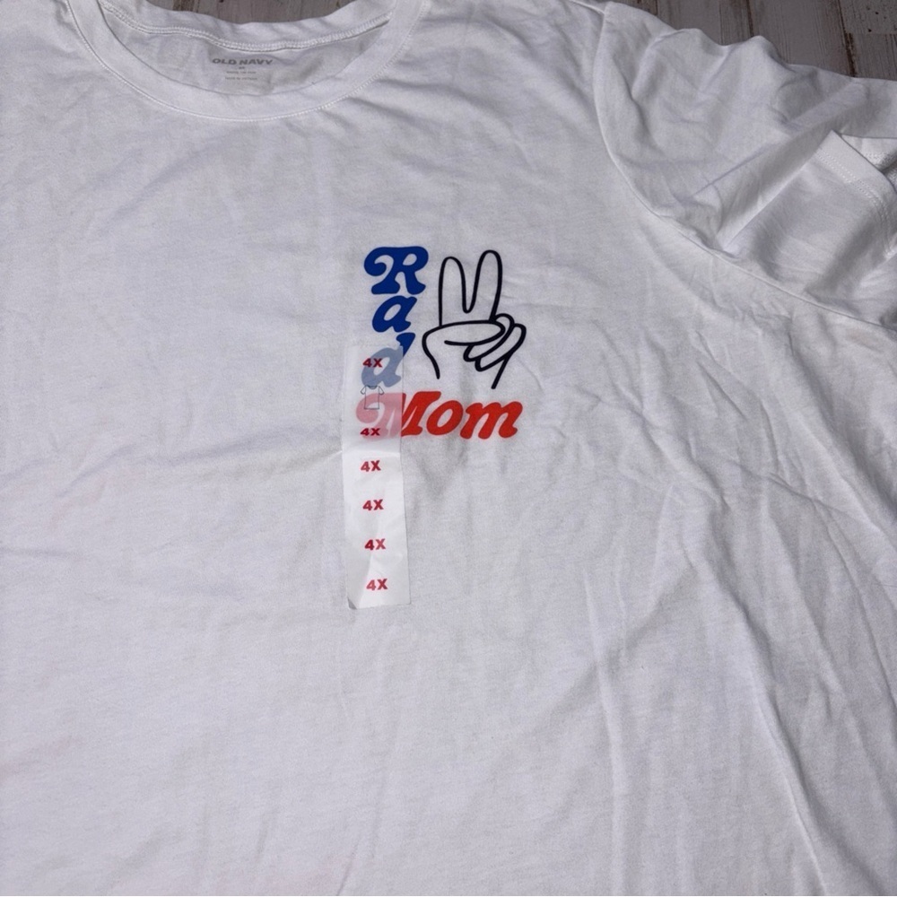 Old Navy Women’s Size 4x White Cotton (Rad Mom)- T-shirt NWT! - Picture 2 of 15